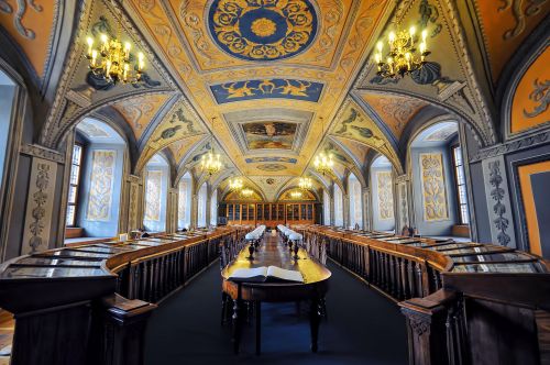 Vilnius University Library; photo from https://bluesyemre.com/vilnius-university-library-lithuania/ Photo of Vilnius University Library
